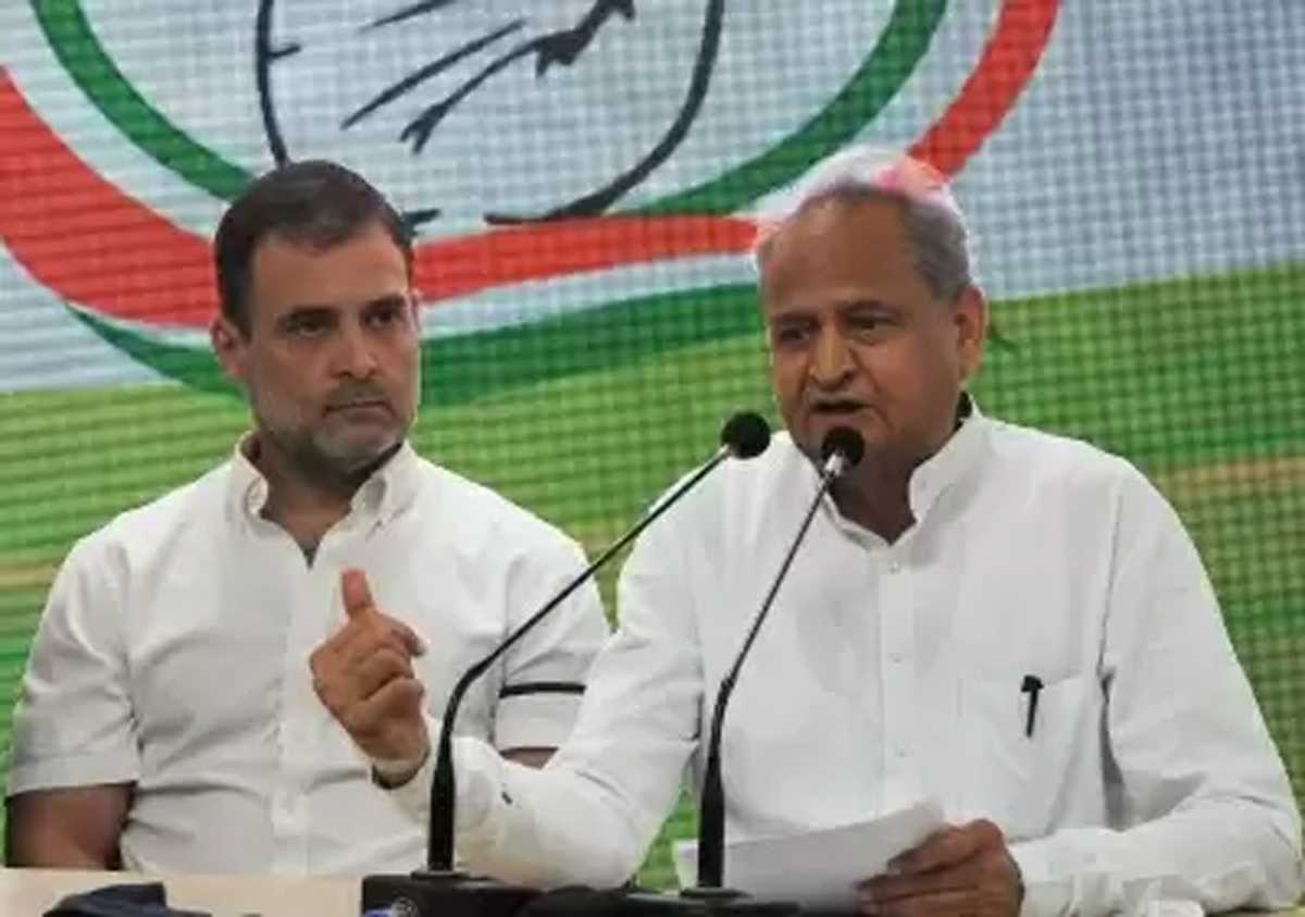 राहुल की जातिगत जनगणना की मांग पर गहलोत की चुप्पी उठा रही कई सवाल